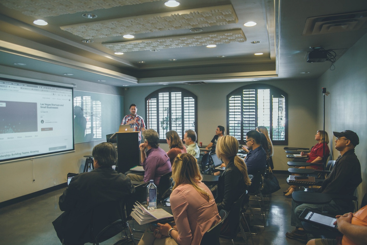 15 Best Free Affiliate Marketing Courses in 2025
