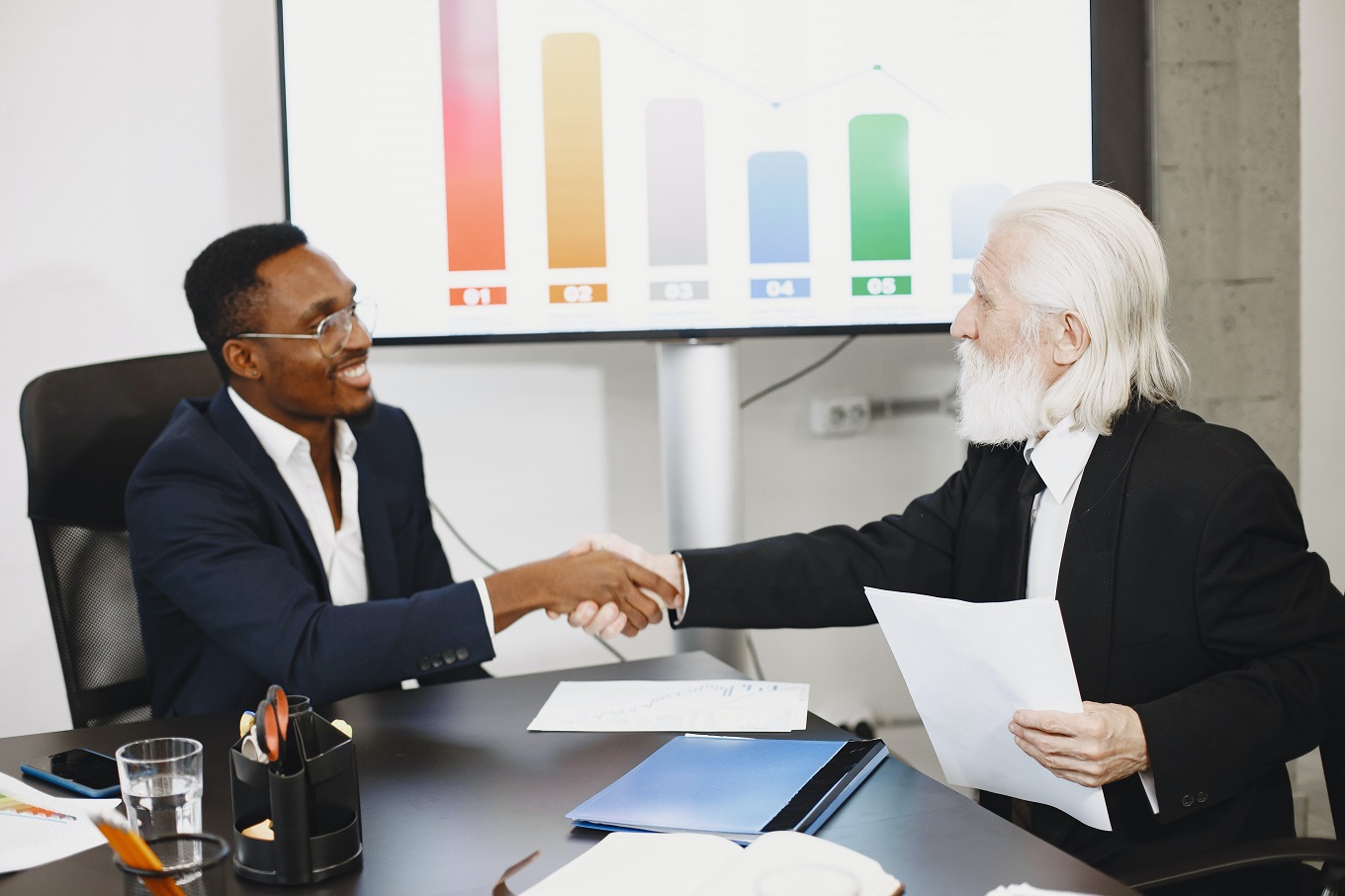 8 Things to Look for in an Affiliate Agreement